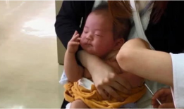 妈妈打小孩视频,家庭教育冲突引发社会关注